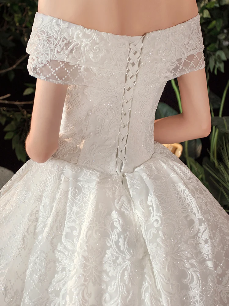 Kép /Csillogó-fehér-luxur-esküvői-ruha-hosszú-csipke-5-1459-thumb.jpg