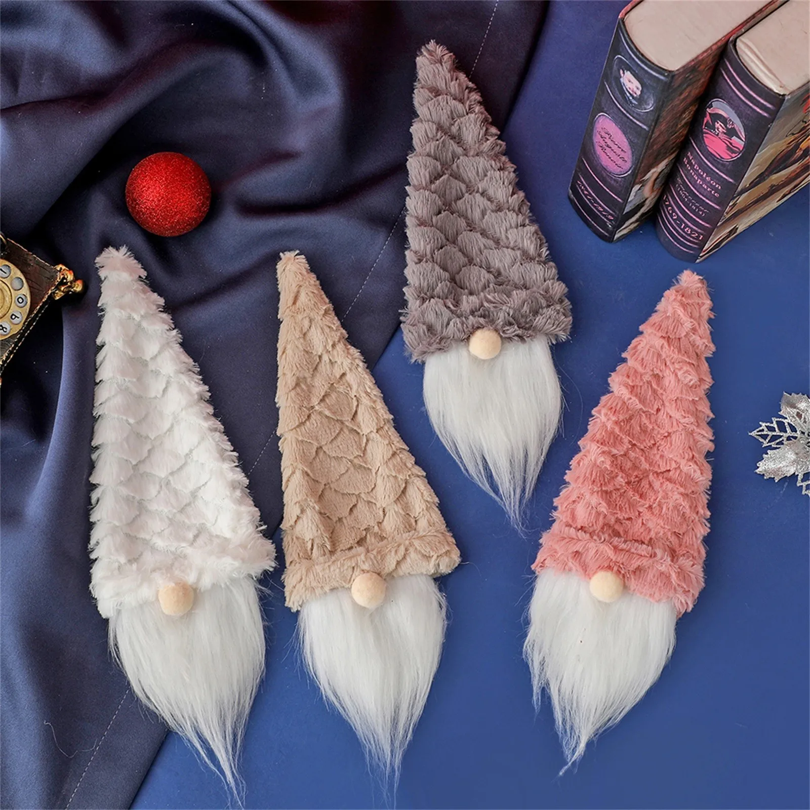 Kép /Karácsonyi-boros-üveg-fedelét-aranyos-gnome-arctalan-6-3271-thumb.jpg